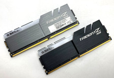 G.SKILL TRIDENT Z RGB 32GB (2x16GB) RAM DDR4 DIMM XMP 3200MHz F4-3200C16D-32GTZR picture
