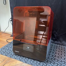 Formlabs Form 3 SLA Resin 3D Printer picture