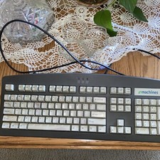 E Machine Keyboard  Clicky Feel Key Board  - Model 7800 picture