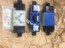 4WE 10 J33/CW110N9K4 NEW REXROTH VALVE 1PC Fast shipping DHL FedEx picture