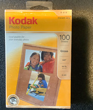 Kodak Glossy Inkjet Photo Paper 4 x 6 in, 100 Sheets, 44 lb White picture