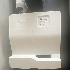 Optoma DAEHSSZUST Ultra-Short Throw DLP 1080p 3600 Lumens Projector White picture
