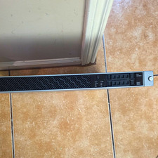 Cisco 2821 Rack Mountable Layer 3 Fully Managed 4-Port Fast Ethernet RJ-45 picture