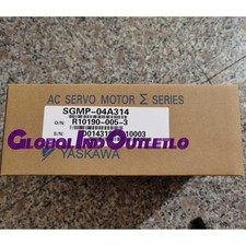 One YASKAWA SGMP-04A314 AC Servo Motor New In Box Expedited Shipping picture