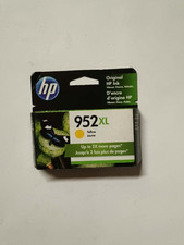 HP 952 Original Ink Cartridge - Yellow Expiry date: JAN.2023 picture