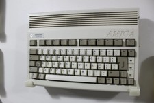 Amiga 600 Presentation Stand and Wall Mount picture