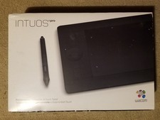 New Wacom PTH451 Intuos Pro Professional Pen & Touch Tablet picture