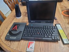 IBM ThinkPad 701C 10.4in Black Pentium 75MHz 8MB 810MB HDD Fax Modem picture