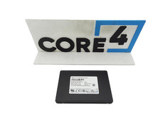 SAMSUNG MZQL21T9HCJR-00A07 1.92TB NVME GEN4 U.2 PM9A3 2.5
