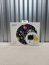 Wacom Intuos Wireless Graphics Drawing Tablet with Bonus Software CTL-4100WL picture