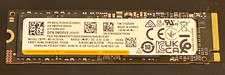 One Samsung 512 GB PCIe Gen4 * 4 NVMe SSD Tested with Clam Shell picture