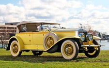 Cars rolls royce phantom ascot sport phaeton Desk Mat Stitched picture