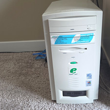 eMachines eTower 400is PC Celeron 400MHz 256MB Ram 6gb Hard Drive Win98 KB/Mouse picture