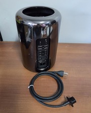 Apple Mac Pro 2013 2.7 GHz 12-Core Xeon E5 64GB RAM 1TB SSD AMD FirePro D500 picture