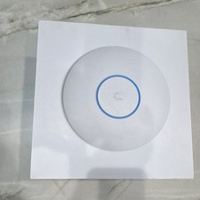 Ubiquiti UniFi UAP-AC-HD-US Dual-Band Access Point 2533Mbps White 2xRJ-45 picture