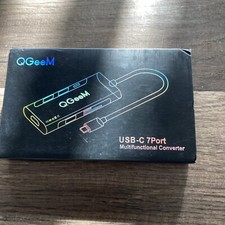 QGeeM 9 Port USB-C Multifunctional Converter/ay picture