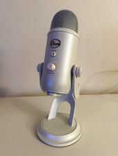 Logitech Blue Yeti USB Microphone White w/ Stand picture