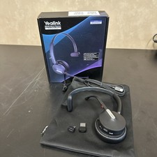 Yealink BH70 Mono Bluetooth Headset w/Mic, Microsoft Teams, USB-C/A - Black picture