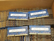 Lot of 100 SK HYNIX 4GB DDR3L-1600 PC3L-12800S SODIMM Laptop RAM picture