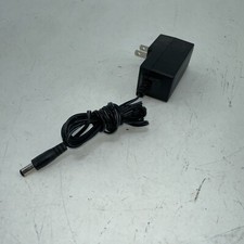 Shenzhen Heweishun Network Model TEA09U-09060 Switching Adapter Charger 9V picture