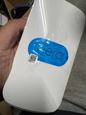 eero Signal 4G LTE Cellular Internet Backup for eero Systems RG4U White  G2U picture