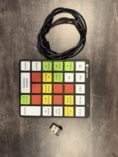 Magic Keys V3 Forex Trading Keyboard – Excellent Condition – Used once picture