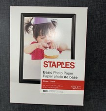 Staples Basic Gloss Photo Paper 8.5 x 11 Inkjet  200 gsm 100 Sheets picture