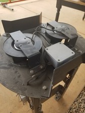 2 Small Fans Whit 2 Small Boxes Networks picture