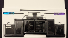 MACBOOK BATTERY A1494 OR FOR A A1618 NEW picture