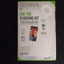 DigiPower Go Viral For You Vlogging Kit DP-VLR3 Live Streaming Ring Light- Video picture