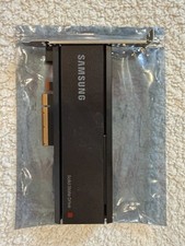 Samsung PM1735 MZ-PLJ3T20 3.2TB PCI NVMe MLC HHHL SSD picture