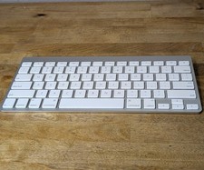 OEM Genuine Apple Wireless Bluetooth Keyboard A1314 Mac Aluminum picture
