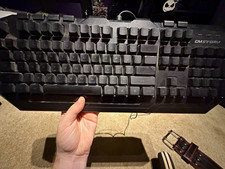 Cooler Master Devastator Wired USB Gaming Keyboard Red RGB picture