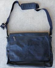 Kenneth Cole Reaction Laptop Bag San Antonio Spurs Messenger 9950-20BK 15.4 picture