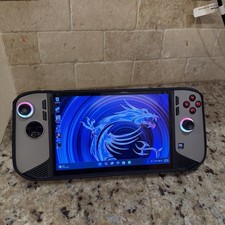 MSI Claw 8 AI+ A2VM 8 '' Portable Gaming 32GB, 1TB, Intel Ultra 7 picture