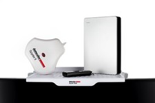 NEW Datacolor Spyder Shelf – attaches to computer monitor for additional storage picture