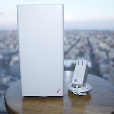 Verizon - CR1000A (Router) WiFi 6E - Home & Business - Used picture