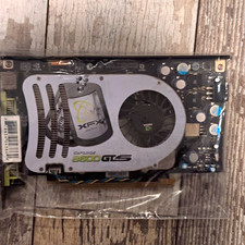 NEW XFX NVIDIA GeForce 8600 GT XXX Edition 256MB GDDR3PCIe Dual DVI PV-T84J-UDD3 picture
