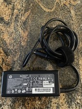 HP Compaq AC Power Supply Adapter Charger Series PPP009L-E 677-774-001 OEM Clean picture