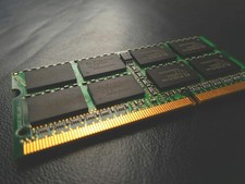 Kingston kvr400x64c3a/256 ddr 400 unbufferred memory, 9905192-013.a00, 2.6v picture