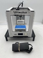 UltiMaker 2 Go 3D Printer with Carry Case picture