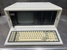 COMPAQ Model 101709 Portable Desktop Computer Vintage picture