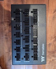 Thermaltake Toughpower GF3 1650W, no cables picture