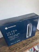 Ultra Fast Modem Router Combo Motorola MG8702 DOCSIS 3.1 Cable Modem WiFi Router picture