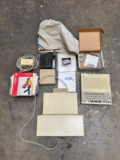 1984 Apple IIc MOS Technology 1 MHZ Built In Floppy Drive Computer Complete Set picture