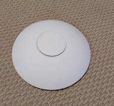 Ubiquiti UniFi AP Professional  (UAP-AC-LR) POE Access Point, tested + reset picture