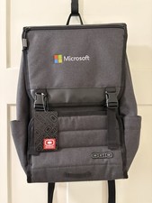 Microsoft OGIO Apex Crosshatch 17