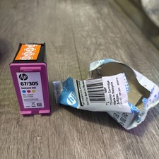 HP 67/305 Tri-Color Ink Cartridge for Printing picture