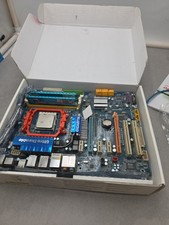 Gigabyte Technology GA-990FXA-UD3, AM3+, AMD Motherboard picture