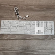 Apple Keyboard with Numeric Keypad A1243  Silver - Used great & working picture
